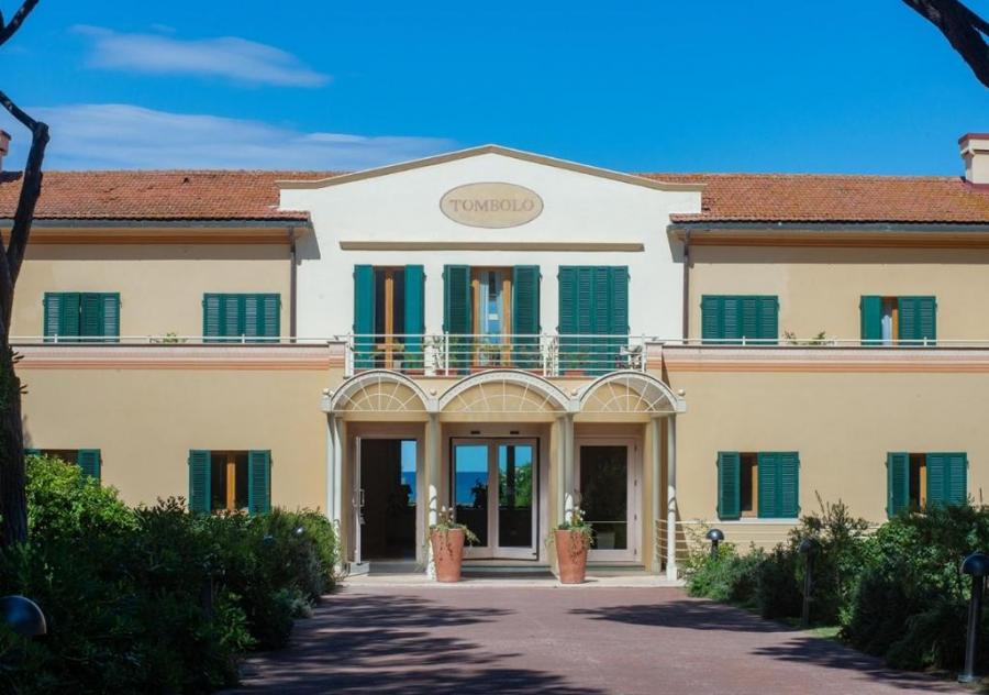Tombolo Talasso and Beach Resort