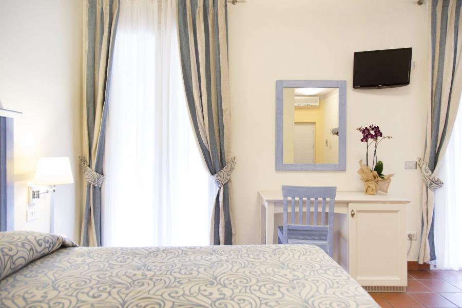 Blu Hotel Laconia Village