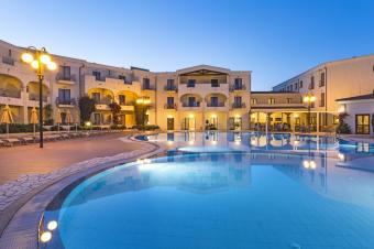 Blu Hotel Morisco Village